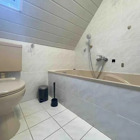 Wen112 Gut Geschnittene Monteurwohnung Niederdorla