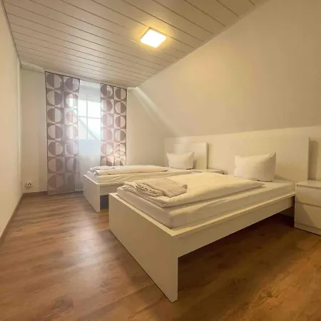 Wen112 Gut Geschnittene Monteurwohnung Apartment *