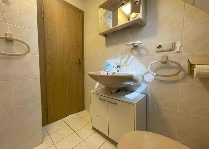 Apartment Wen112 Gut Geschnittene Monteurwohnung *